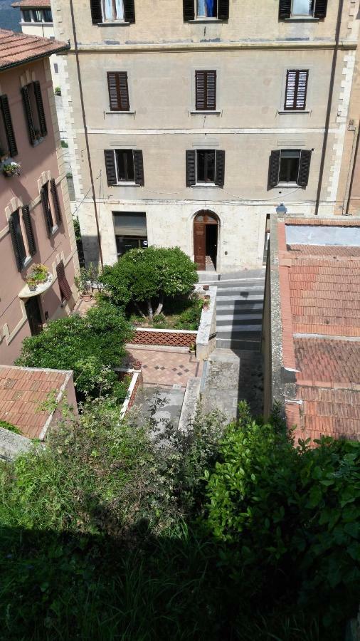 Al 32 B&B Massa Marittima Exterior photo
