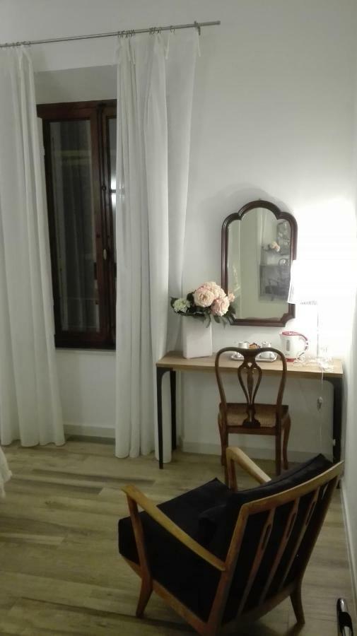 Al 32 B&B Massa Marittima Exterior photo